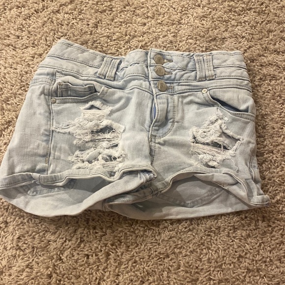 Jean Shorts from brand Blue Spice - Picture 1 of 2